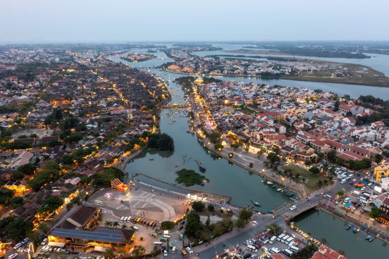 Reading Hoi An: The River, Houses and Communities of a Trading Port