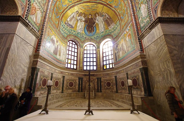 Ravenna in Mosaics: How to Read a City of Emperors and Bishops